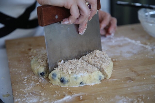 Blueberry Lemon Scones Recipe by Heghineh