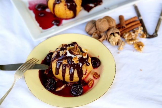 Comfort Food Idea - Baked Apples - Խորոված Խնձոր