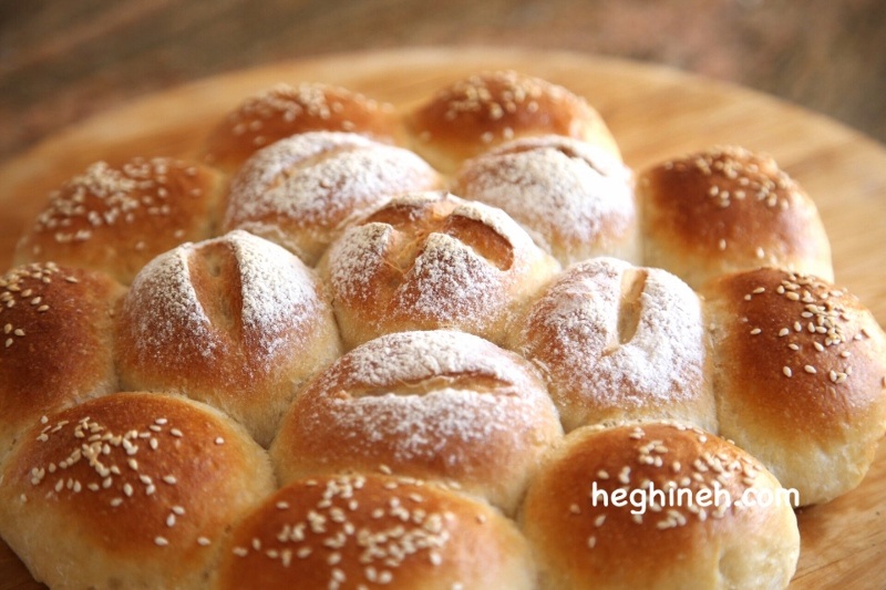 How to Make Homemade Dinner Rolls