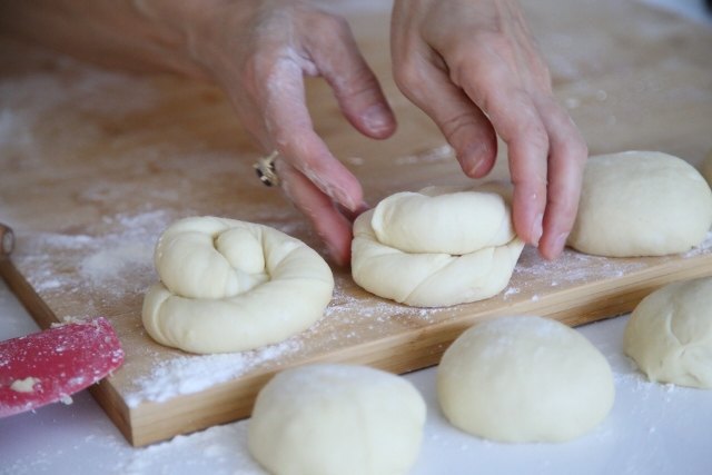 Sweet Pastry Bread Terterook - Armenian Cuisine
