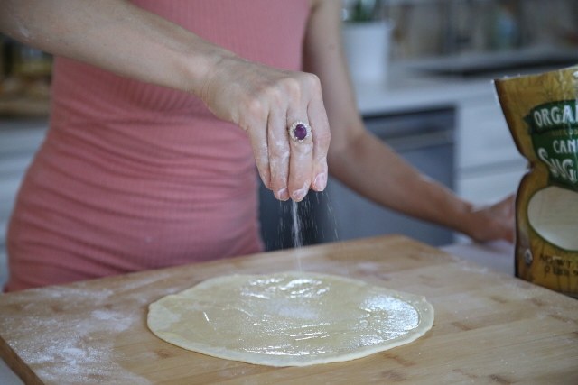 Sweet Pastry Bread Terterook - Armenian Cuisine