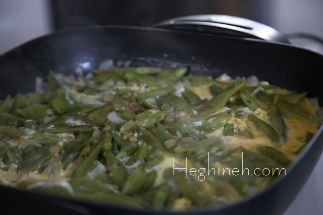 Green Beans and Eggs Recipe by Heghineh
