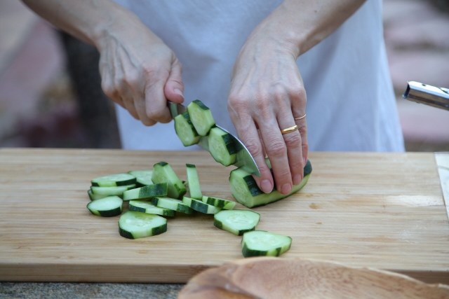 Purslane Cucumber Salad Recipe by Heghineh