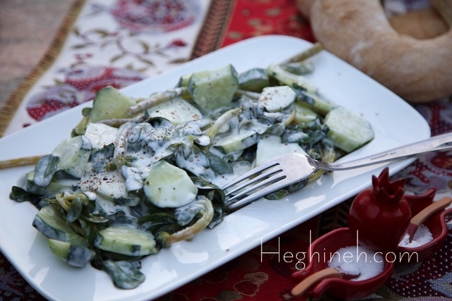 Purslane Cucumber Salad - Դանդուռով Վարունգով Աղցան - Heghineh
