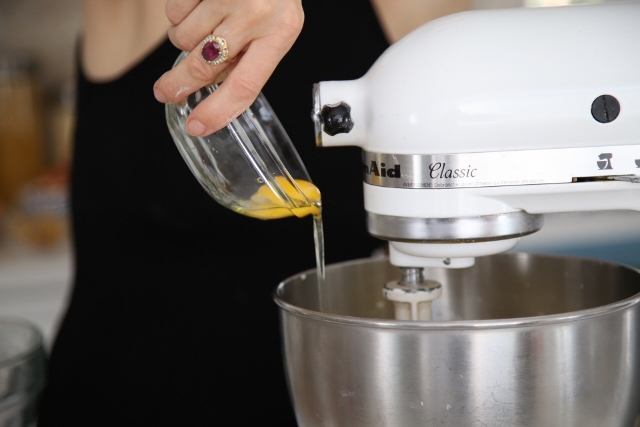 Cake Paulette - Heghineh Cooking Show