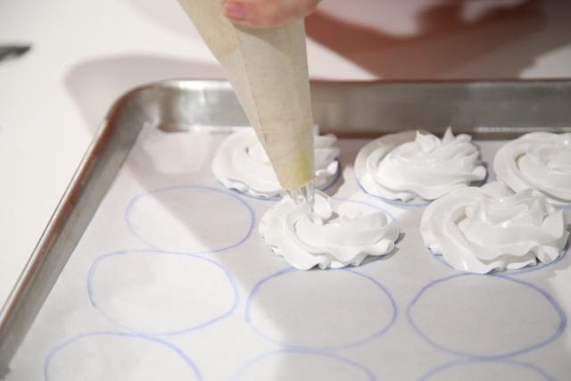 Meringue Cookies Recipe - Բեզեով Թխվածքաբլիթ