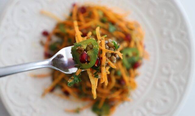 Healthy Delicious Lentil Carrot Salad